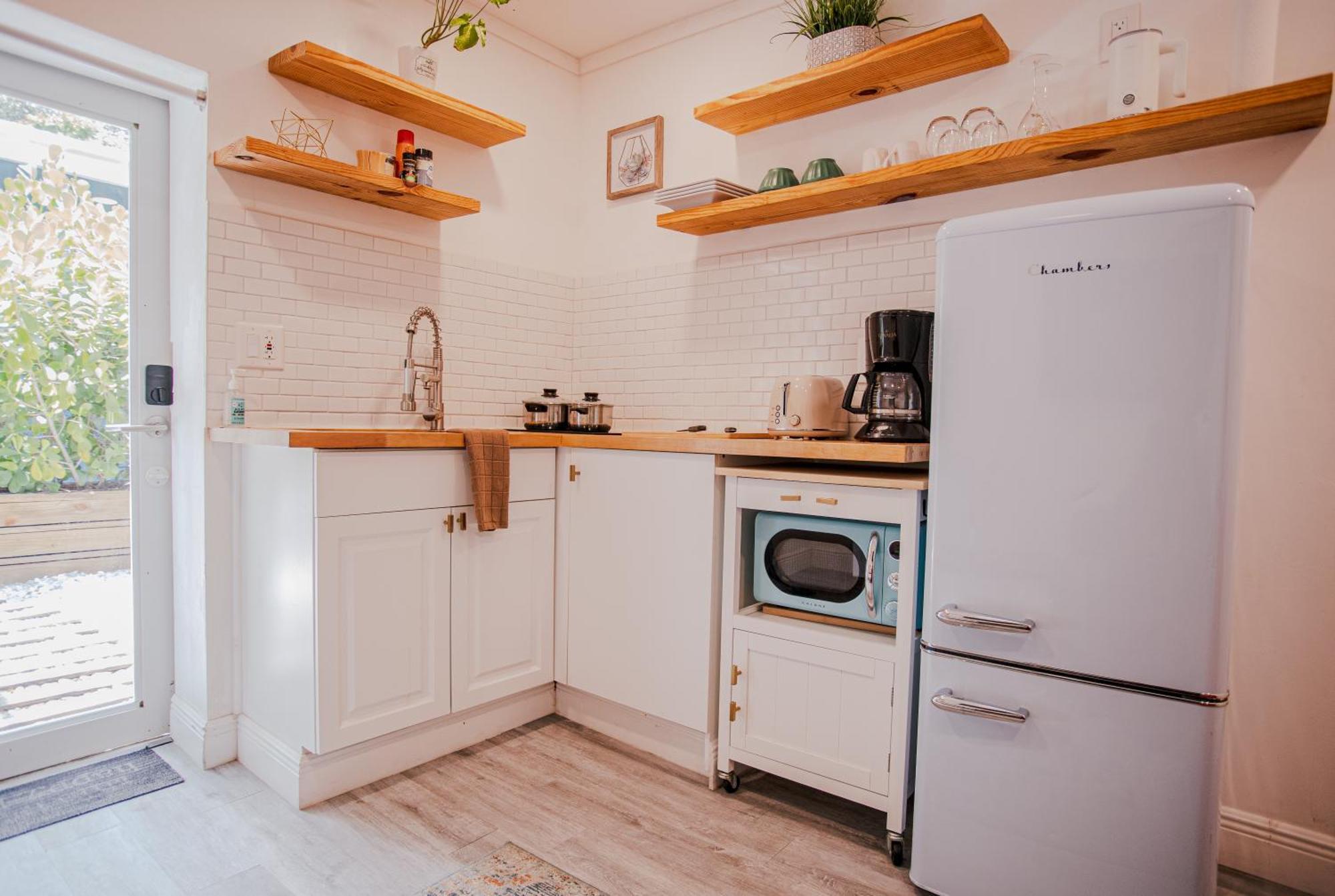 Cozy Tiny Home - Hidden Gem! ไมอามี ภายนอก รูปภาพ