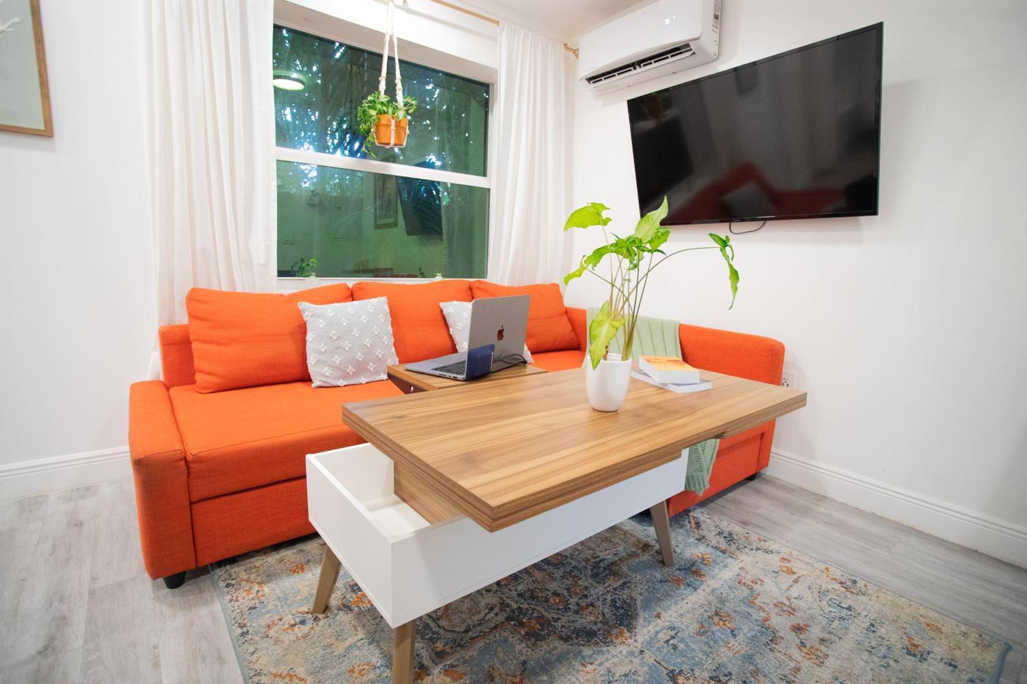 Cozy Tiny Home - Hidden Gem! ไมอามี ภายนอก รูปภาพ