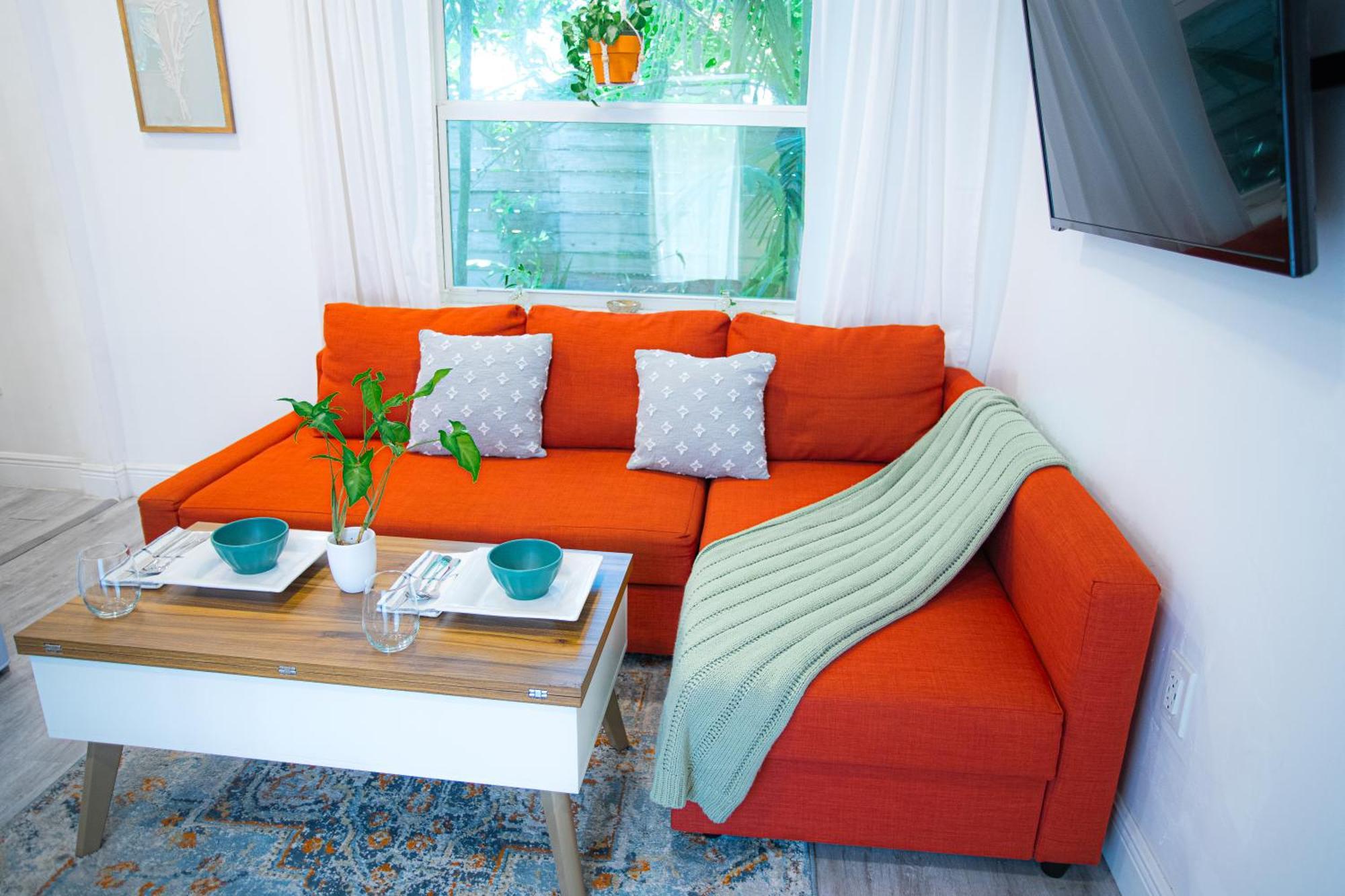 Cozy Tiny Home - Hidden Gem! ไมอามี ภายนอก รูปภาพ