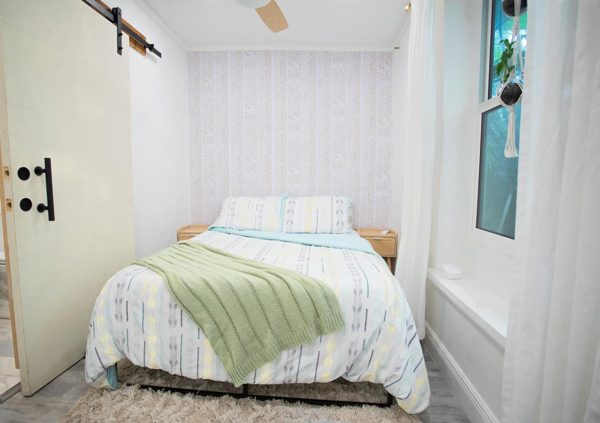 Cozy Tiny Home - Hidden Gem! ไมอามี ภายนอก รูปภาพ